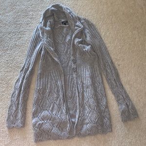 ✨Apt. 9✨Gray 2-Button Open Casual Cardigan✨ Pair it up with boots & jeans✨